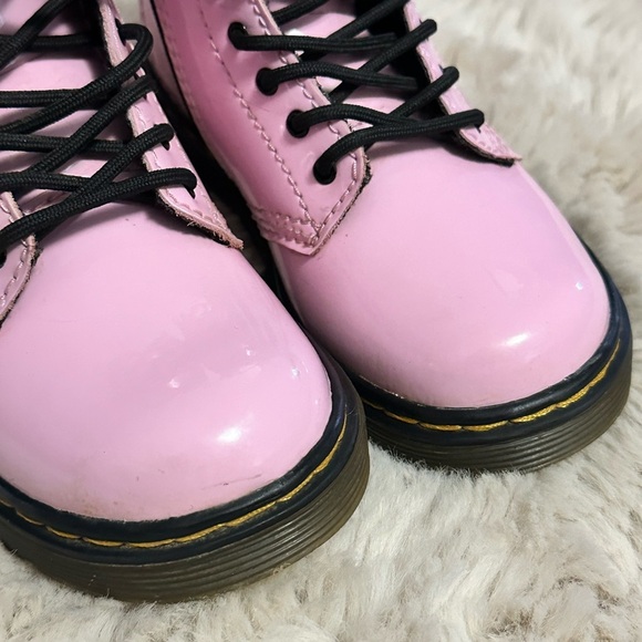 EUC Dr. Martens 1460 Boot - Kids Size 9 - Picture 5 of 12